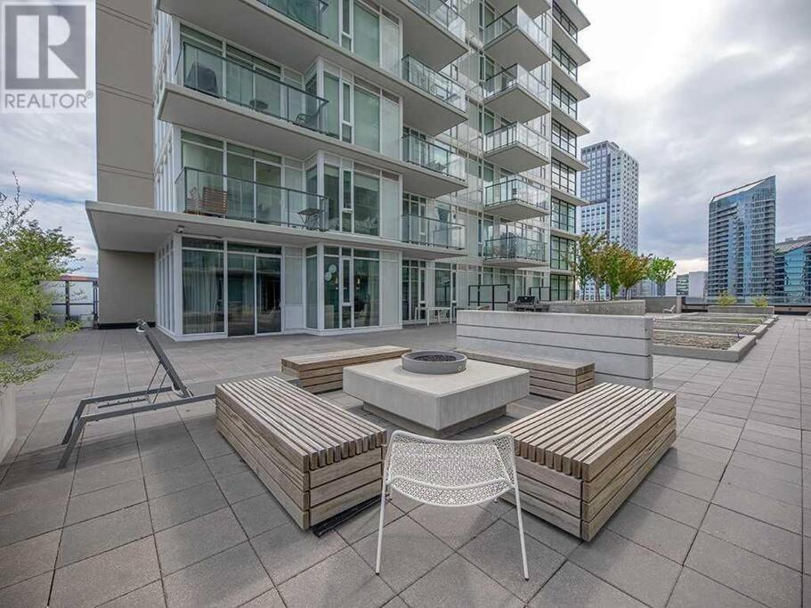 Modern Suite Calgary Downtown 5 Min Walk Stampede 外观 照片